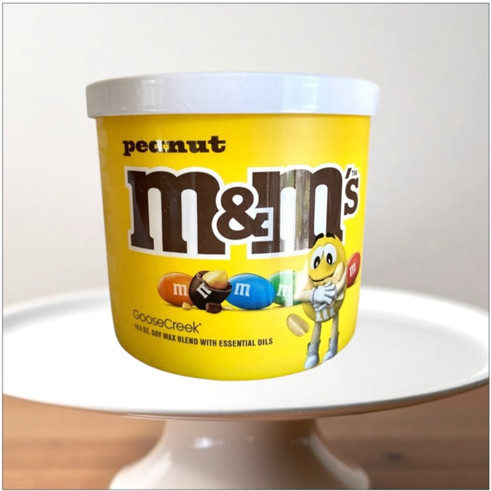 Goose Creek M&M's Peanut & chocolate Scented 3-Wick Candle brand new